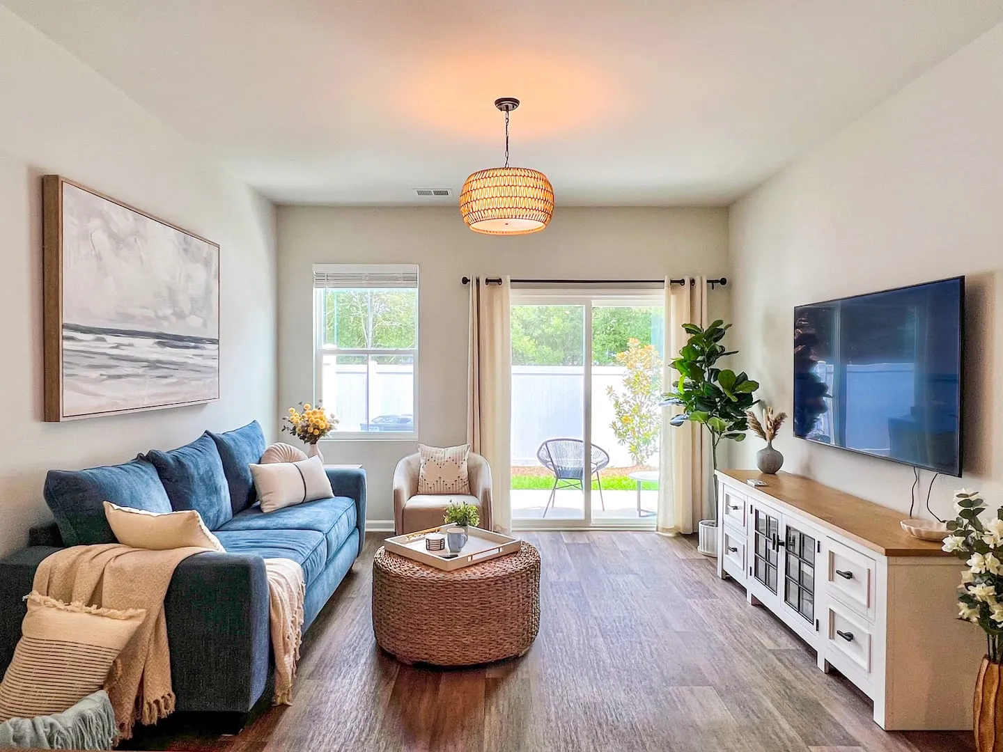 Designer 3BR/3BA Retreat · Families • Beach • Golf — photo 1 of 8