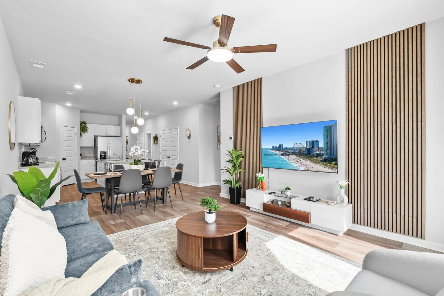 Modern 3BR/3BA New Build Home - Pool/Beach/Parking — photo 2 of 8