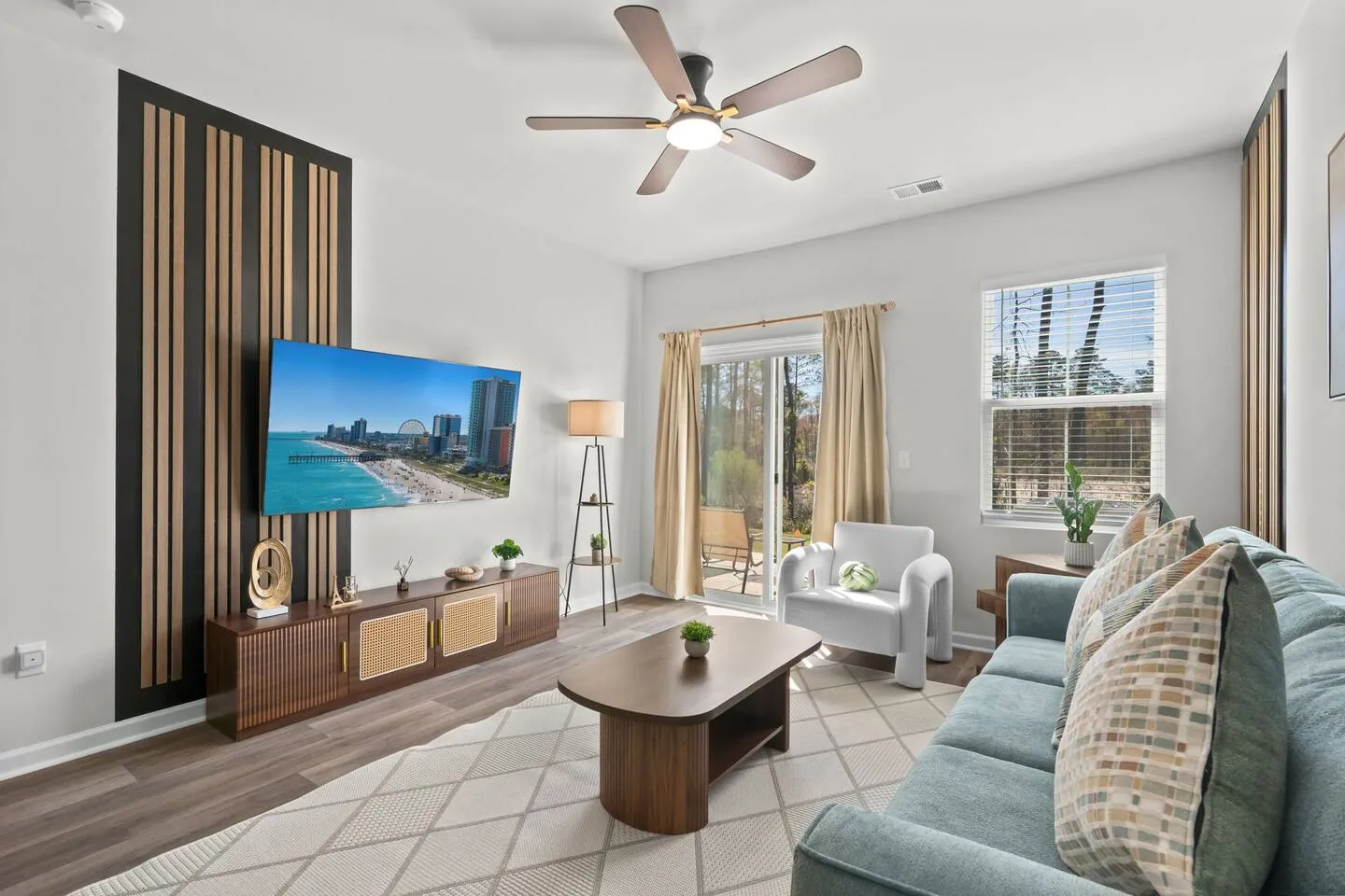 New Myrtle Beach Coastal Townhome - 3BR & 3BA — photo 2 of 8
