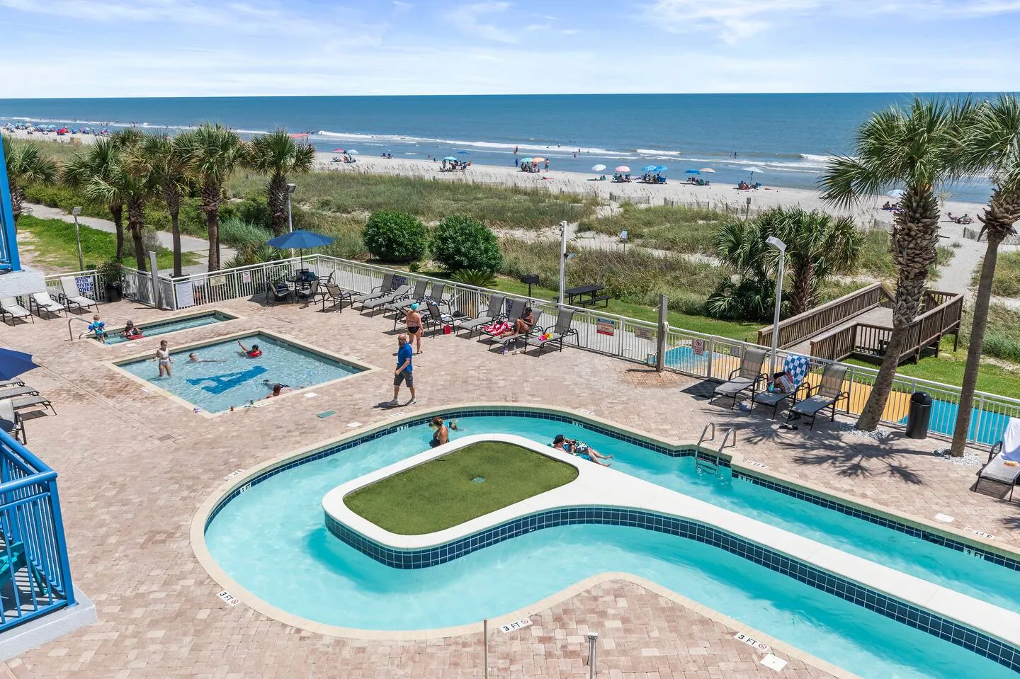 Oceanfront Penthouse 14F · Sleep 8 Walk2 Boardwalk — photo 6 of 8