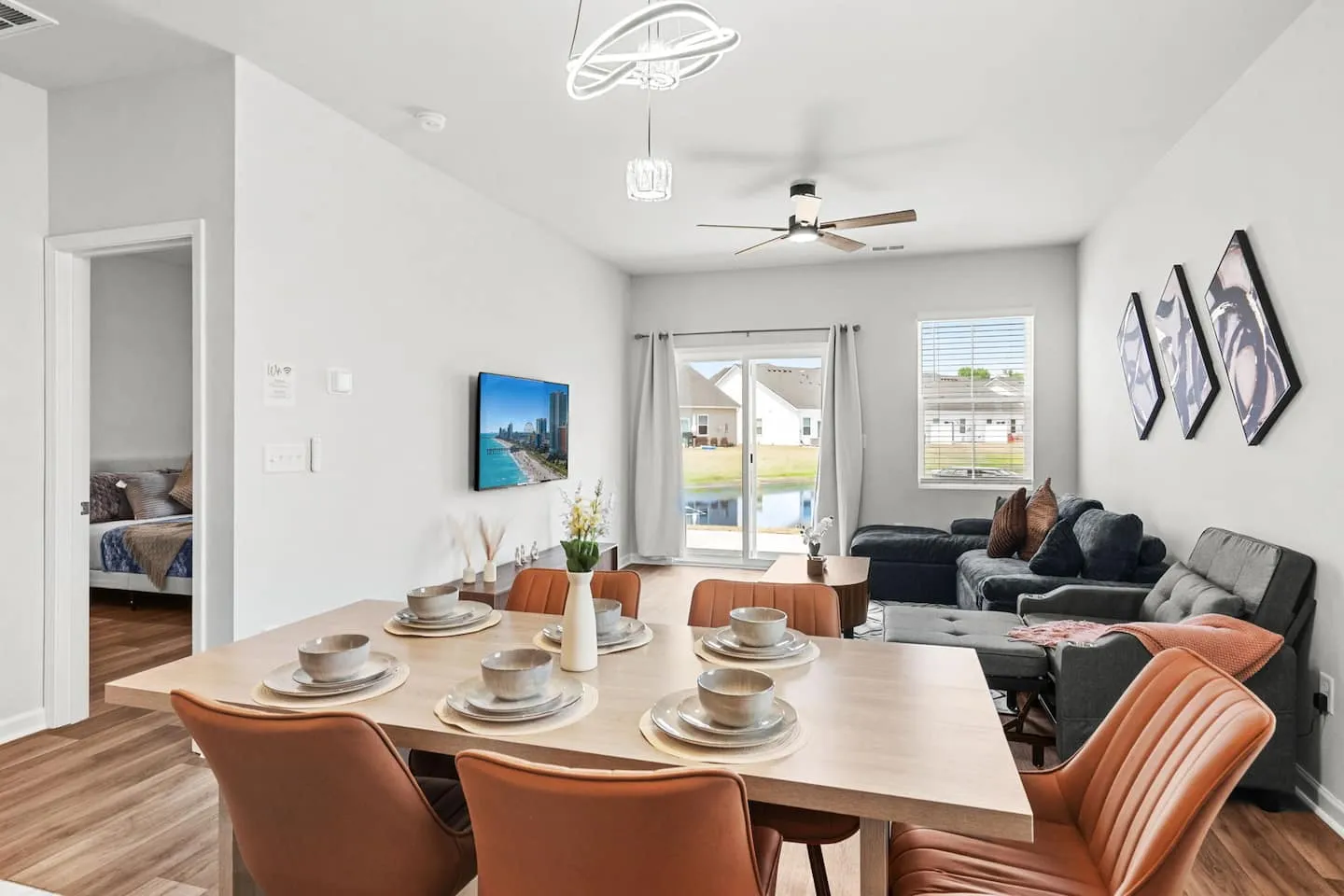 LakeView Modern 3BR/3BA Near Beach · NewBuild Home — photo 6 of 8