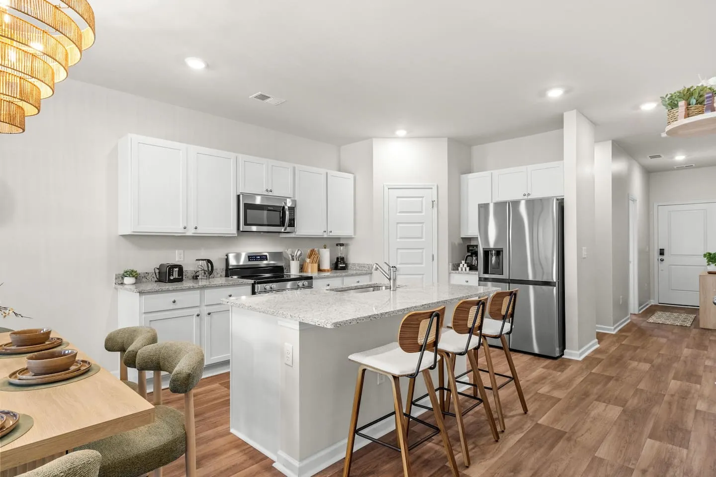 Cozy Escape Myrtle Beach - New Family Coastal Home — photo 6 of 8