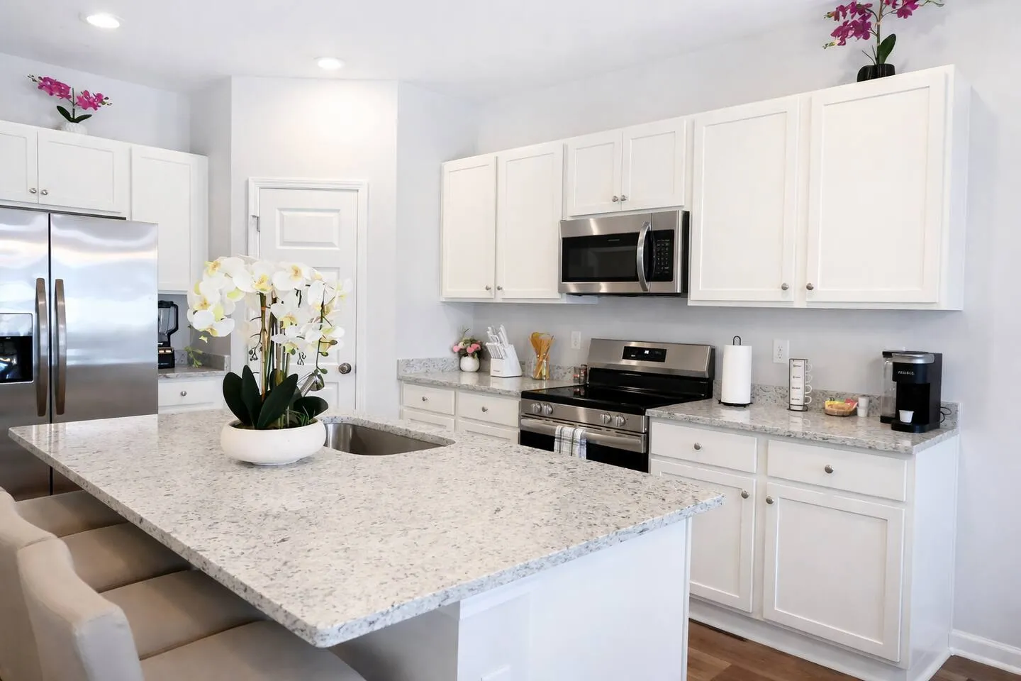 Speedway Serenity – Newly Built 3BR/3BA House — photo 7 of 8